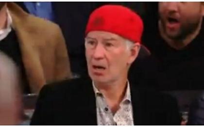 Έπαθε … πλάκα ο Τζον ΜακΈνρο με το κάρφωμα του Αντετοκούνμπο! (video)