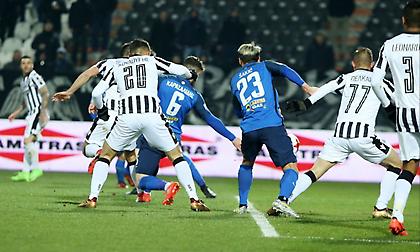 Τρολάρισμα των οπαδών του Ατρομήτου για το γκολ-offside του Πέλκα (pics)