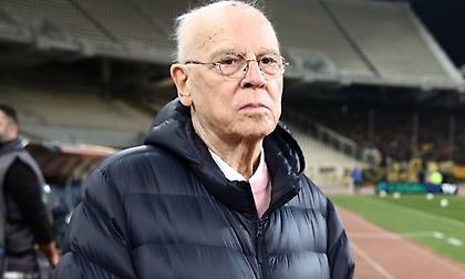 Θεοδωρίδης σε παίκτες του Ολυμπιακού: «Δεν μπορούσα να πιστέψω στα μάτια μου»