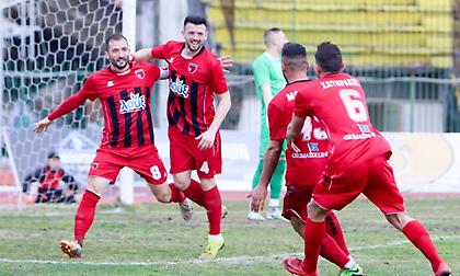 Πέρασε από την Καρδίτσα η Παναχαϊκή, απίστευτη ανατροπή από τον Αιγινιακό!