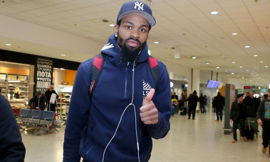 Φεύγει ο Μπάρλοου και μπαίνει ο Πάντερ στην ΑΕΚ