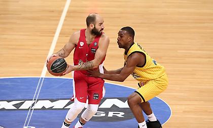 Ο Ολυμπιακός «πρέπει», η ΑΕΚ «θέλει», αλλά ποιος «μπορεί»;