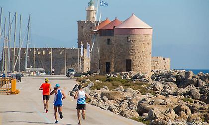 Bραβεία για τις ομαδικές συμμετοχές στον 5ο Διεθνή Μαραθώνιο Ρόδου