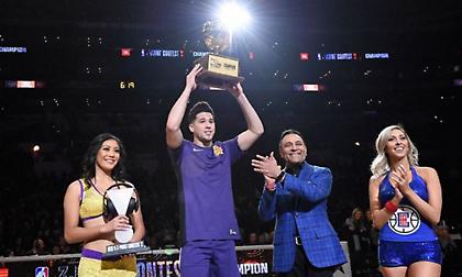 Σάρωσε στα τρίποντα ο Μπούκερ