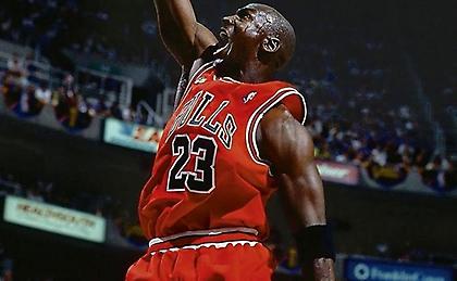 Χρόνια Πολλά Μάικλ Τζόρνταν! Χρόνια Πολλά μπάσκετ! Οι 100 καλύτερες φωτογραφίες του «Air» (part IΙ)