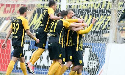 Αρχίζει δειλά-δειλά να σκέφτεται… μελλοντικά