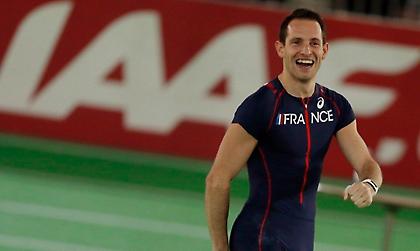 Με Λαβιλενί ηγέτη στο Παγκόσμιο η Γαλλία