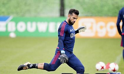 Θέλει να φύγει από τον Άγιαξ ο Λάμπρου