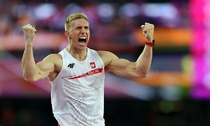 Με Κσζοτ, Λίσεκ πρώτα ονόματα πάει Μπέρμιγχαμ η Πολωνία