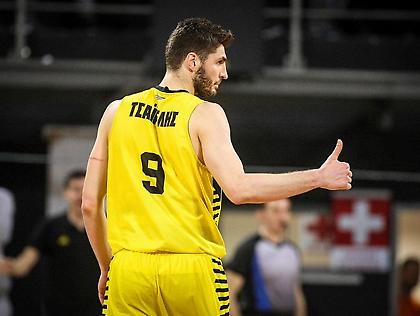 Τσαϊρέλης: «Δεν πληρωνόμαστε καθόλου, αλλά ελπίζουμε…»