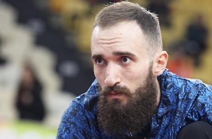 Ολοκλήρωσε τον κλειστό με ρεκόρ ο Μπανιώτης