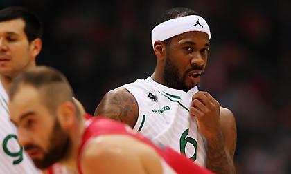 Ο Μπράουν θα λύσει κάποια προβλήματα του Ολυμπιακού. Όχι όλα…