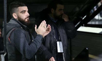 Μηνύματα σε Μακ και Βαρέλα έστειλε ο Γιώργος Σαββίδης (vids)