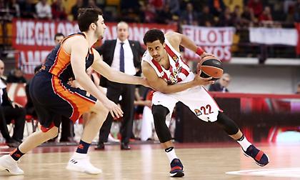 Ρόμπερτς: «Μείναμε συγκεντρωμένοι, δε μας επηρέασε το Κύπελλο»