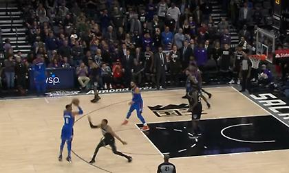 Τα μεγάλα τρίποντα Γουέστμπρουκ και Κάρι στο Top 10 (video)