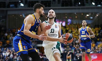 Απίστευτο buzzer-beater του Γκιλ πίσω από το κέντρο (video)