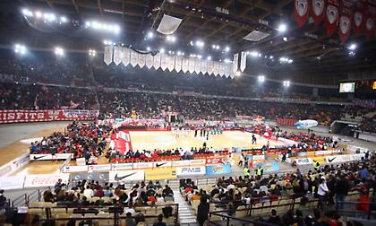 Κίνδυνος τιμωρίας από την Ευρωλίγκα για τον Ολυμπιακό για το πανό!