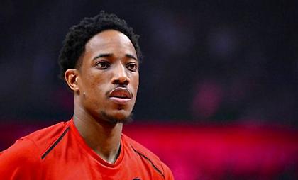 Ο ΝτεΡόζαν συγκλονίζει: Έτσι βιώνω την κατάθλιψη!