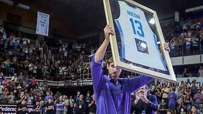 Τίμησε τον Νοτσιόνι αποσύροντας το «13» η Αργεντινή (video)