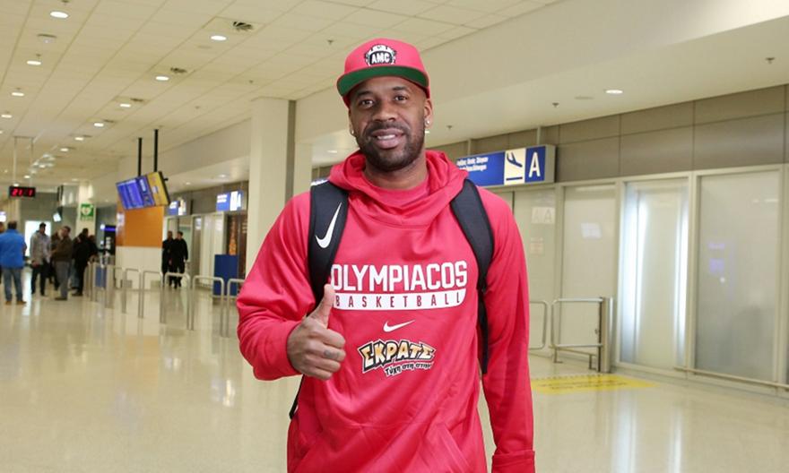 Μπράουν: «Ενθουσιάστηκα όταν με πήραν τηλέφωνο από τον Ολυμπιακό»