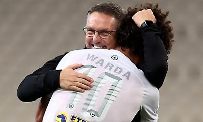 Αυτοί πίνουν… νερό στο όνομα του Κάναντι