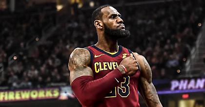 Τριπλός ο ΛεΜπρόν, συγκλονιστικός Ουέιντ