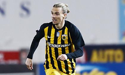 Πρόβλημα με Χουλτ στην ΑΕΚ