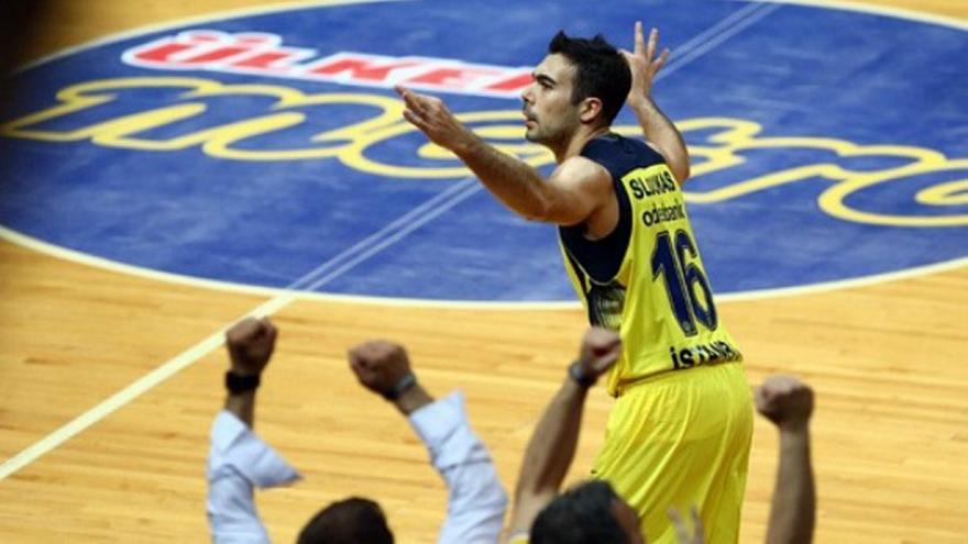 Άλωσε τη Μαδρίτη με σούπερ Σλούκα η Φενέρ!