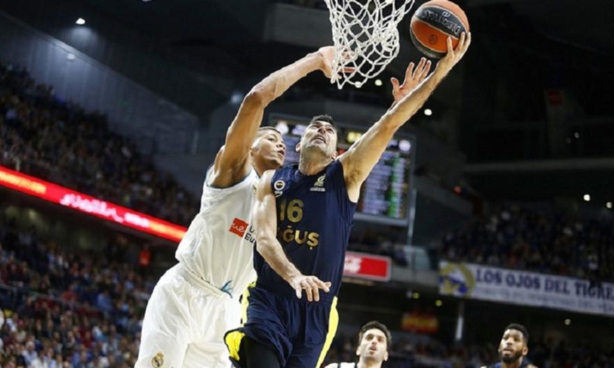 Σλούκας: «Παίξαμε καλό μπάσκετ στο τρίτο και το τέταρτο δεκάλεπτο»