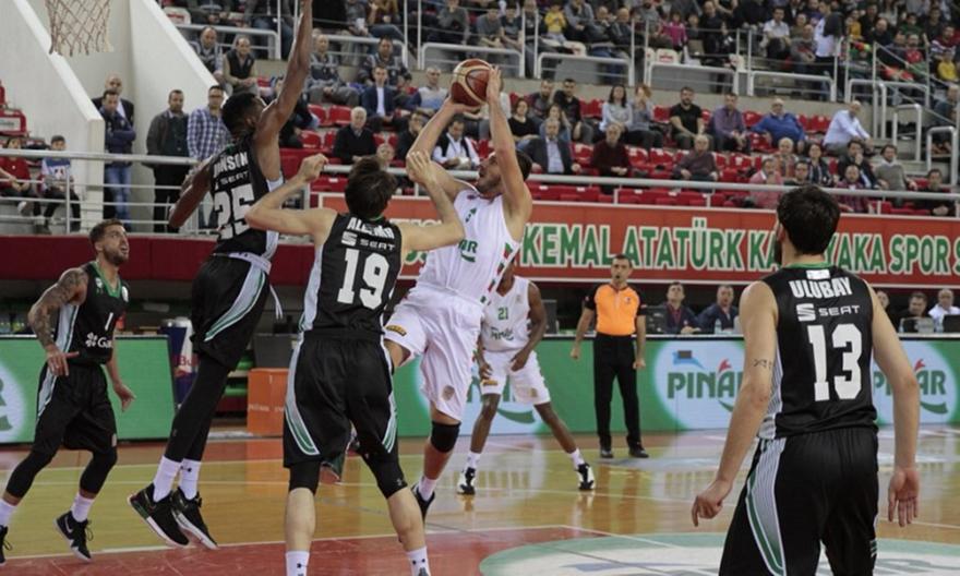 Έκανε… πάρτι η Νταρουσάφακα με την Καρσίγιακα