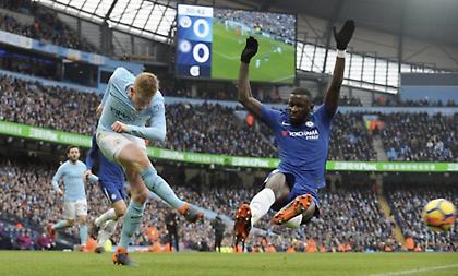 Αρνητικά ρεκόρ για την Τσέλσι του Κόντε, γκολ ο Μπερνάρντο Σίλβα (video)