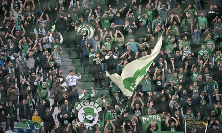 Αποθέωση για παίκτες και Ουζουνίδη στη Μεσογείων! (pics)