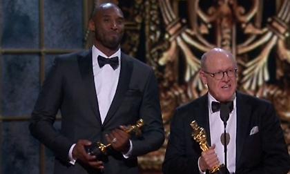 The Oscar goes to… Kobe! (video)