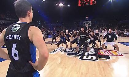 Αντίο με «χάκα» και δάκρυα στον Κερκ Πένι (video)