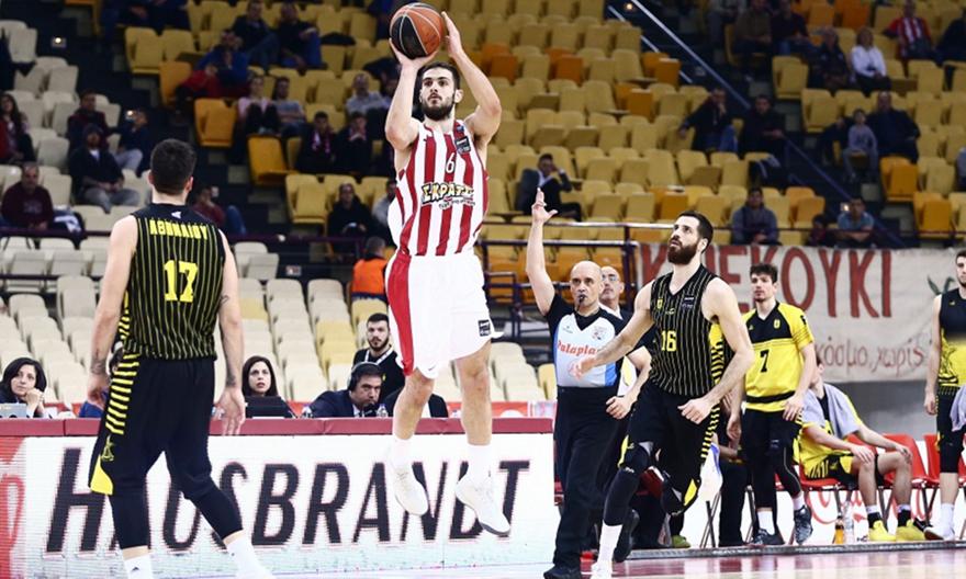 Τρομερό buzzer beater από το κέντρο ο Παπαπέτρου! (video)