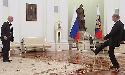 Ο Πούτιν παίζει μπάλα με θρύλους μετρώντας αντίστροφα για το Μουντιάλ (video)