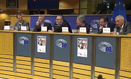 Κακιούζης: «Οι Αμερικανοί κερδίζουν από το 2006 και μετά, επειδή σταματήσαμε εμείς» (video)