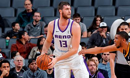 Επίσημα στους Μπλέιζερς ο Παπαγιάννης