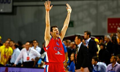 Ρίμπας: «Όταν ήμουν μικρός αγόρασα τη φανέλα του Παπαλουκά» (video)