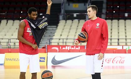 Μέσα ο Τόμπσον, έξω ο Γουίλτζερ για τον Ολυμπιακό