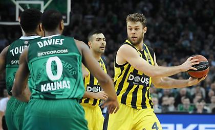 Έκλεισε το σπίτι του Σάρας με σούπερ Σλούκα ο Ζοτς!