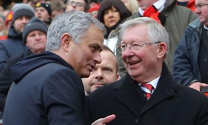 Στο ξενοδοχείο της Γιουνάιτεντ ο Σερ Άλεξ (pics)