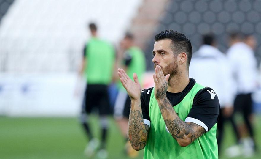 «Ντόπες» οπαδών στην προπόνηση του ΠΑΟΚ!