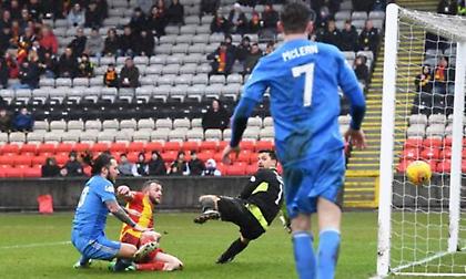 «Κόλλησε» η Αμπερντίν