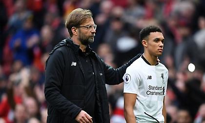 Ο Κλοπ χαρακτήρισε «άσχετους» τους Κάραγκερ και Σούνες