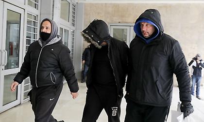 Περιοριστικοί όροι στον οπαδό του ΠΑΟΚ για το ρολό στον Γκαρθία