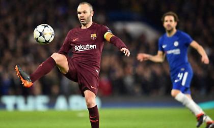 Δεν χάνει την Τσέλσι ο Ινιέστα