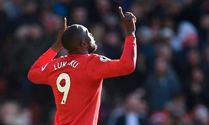 Ο Λουκάκου δίνει ελπίδα στη Γιουνάιτεντ (video)