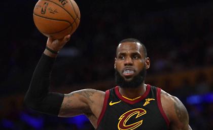 Ένας Λεμπρόν σκέτη απόλαυση (video)