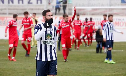 «Πρέπει να επέμβουν FIFA και UEFA»
